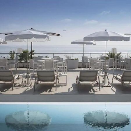 Côte d'Azur joli studio 50m plage, climatisation , parking. Villeneuve-Loubet Extérieur photo