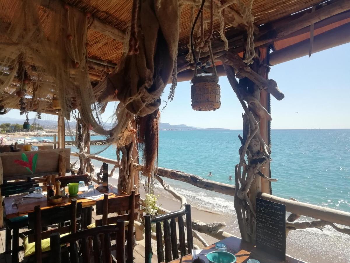 Côte d'Azur joli studio 50m plage, climatisation , parking. Villeneuve-Loubet Extérieur photo