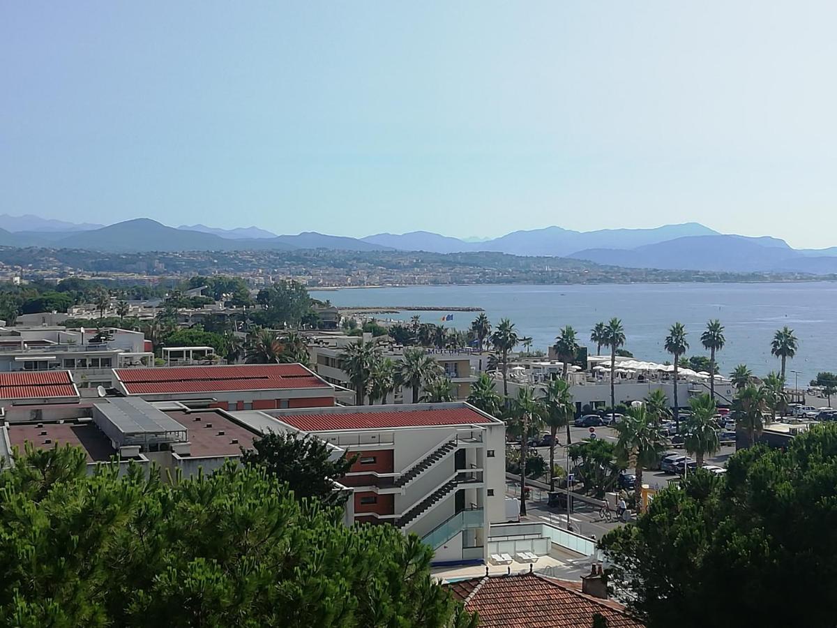 Côte d'Azur joli studio 50m plage, climatisation , parking. Villeneuve-Loubet Extérieur photo